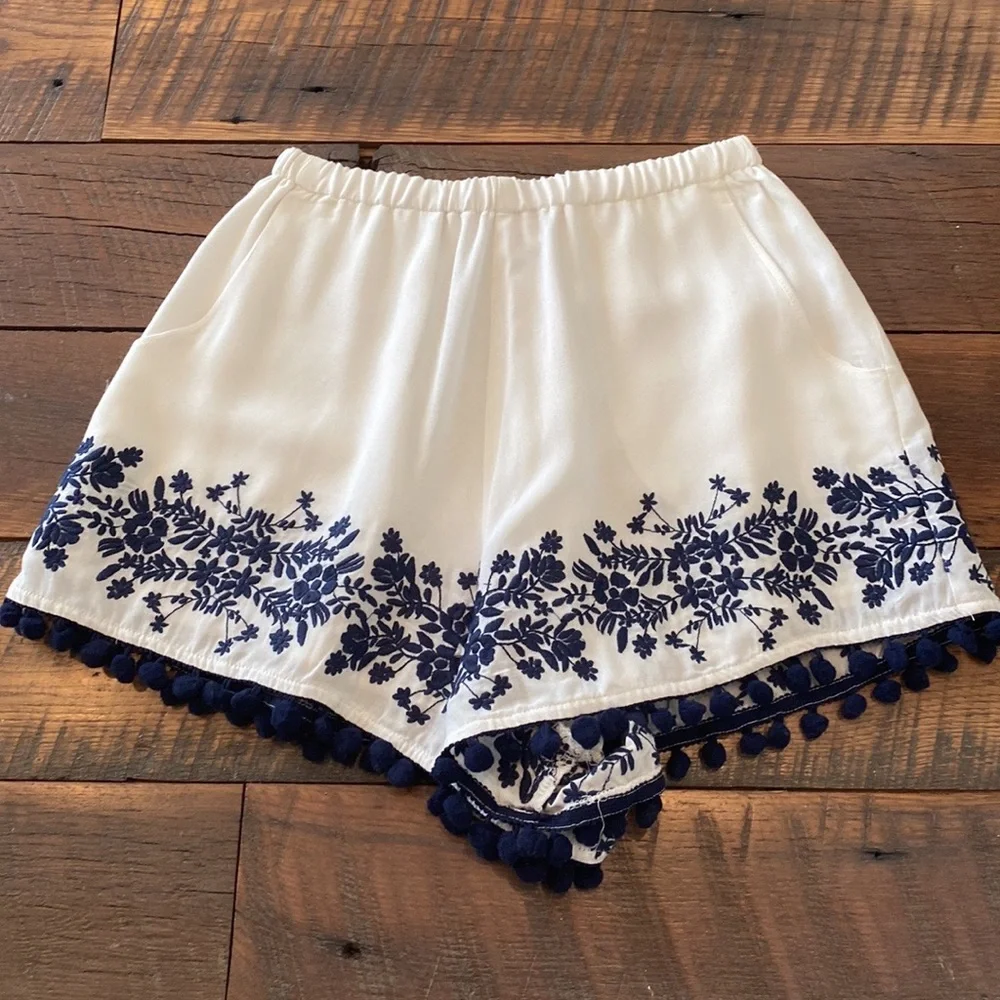 Show Me Your MuMu Laney Shorts - Picture 3 of 6